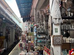 -乌布德传统市场