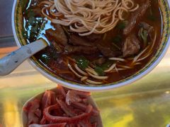 -金杨拉面王小吃面馆·牛三宝面·红烧牛肉粉