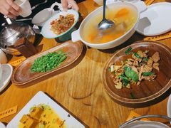 -隔壁老王·家常云南菜(花巷店)