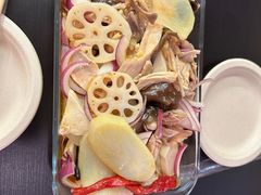 -满格嗦新疆椒麻鸡火锅.炒米粉(川大江安校区店)