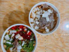 香辣叉烧牛腩粉-覃肥叔桂林米粉(粮道街店)