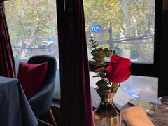 -弦月窗LUNETTE BY AMANDA(复兴路店)