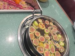 -誉龙凤鸡煲(南联店)