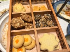 -八府香鸭(华山路店)