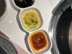 -洪氏嗨捞·广东猪肚鸡·椰子鸡火锅(西咸万象城店)