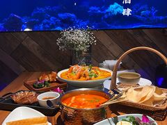 -暹罗酒肆泰餐厅酒吧