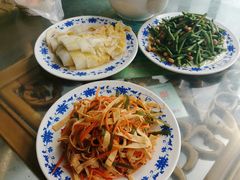 -吾穆勒蓬灰牛肉面·清真(北滨河中路店)
