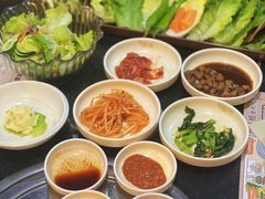 -本家韩国烤肉(财富大厦店)