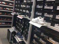 -阿迪达斯(八方汇精品优惠店)