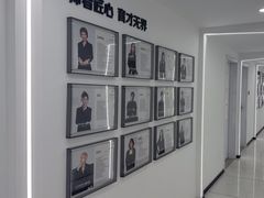 -首脑美容美发化妆美甲培训学校(长沙校区)