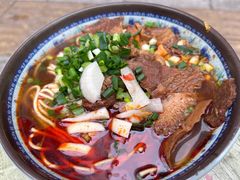 -牛师傅牛肉面(尚隆路店)