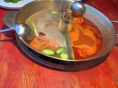 -小龙翻大江文化火锅(宽窄店)