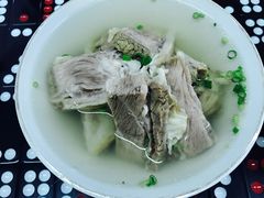 清汤牛腩-莅香岛港式餐厅(滨江道店)