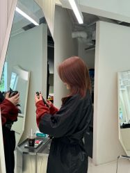 -SALON DE VANHADA