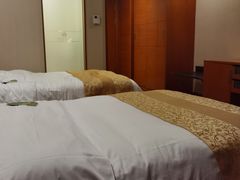 -无锡鼎尚皇冠酒店