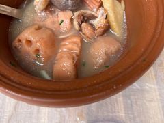 -黄泥岗·地道湖北菜(奥特莱斯店)