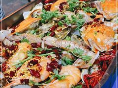 -老东镇啤酒屋海鲜加工·蒸汽海鲜·海鲜烧烤(台东店)