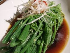 白灼瓜尖-初蓉丨遇见新川菜(亲贤街荣耀店)