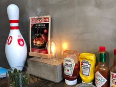 -HIGH FIVE哈福手工汉堡(桂林路店)