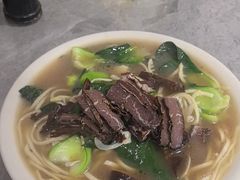 -何永光123鲜牛肉馆(1号店)