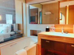 -青岛富力艾美酒店