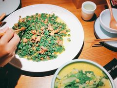 -九锅一堂酸菜鱼(新南凯德直营店)