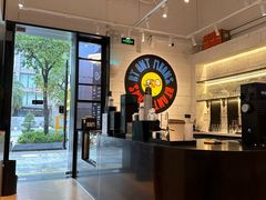 -Dogi&kiki Coffee(中心商务大厦店)