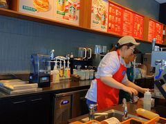 -星巴克(深圳龙华和平里店)