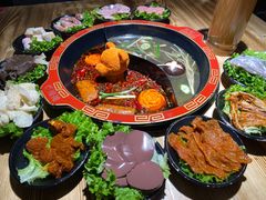 -烂摊摊火锅集市(长安总店)