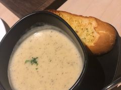 -LENBACH兰巴赫西餐啤酒坊(大连东港店)