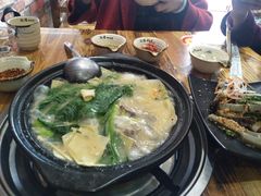 -阿婆情腊排骨火锅(金虹路店)