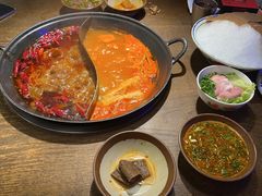 -萍姐火锅·公路夜市(打浦桥日月光店)