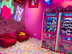 -BIG PINK大粉娃娃机主题馆(圆融星座店)