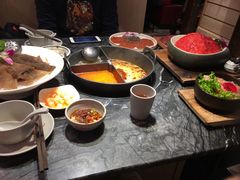 -热火朝天鲜切牛肉火锅(南强街巷店)