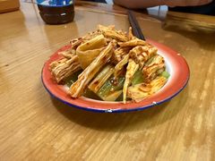 -矮子粉店1985·长沙米粉(湘春路店)