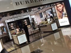 -BURBERRY(上海港汇恒隆广场店)