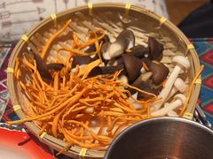 -火塘云南烧烤大排档