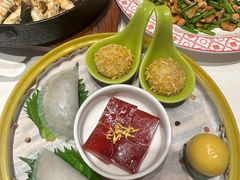-谭厨中山传家菜.乳鸽.脆鲩鱼(华强北中航城店)