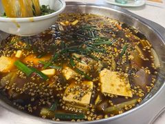 黄辣丁混合土鲫鱼泡椒锅-满诗爷黄辣丁(金岛花园店)