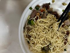 -阿阳牛腩腌面店