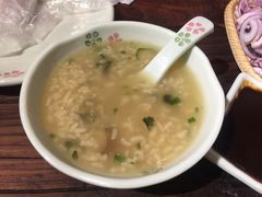 免费的皮蛋瘦肉粥-香香春饼·非遗技艺(万达店)