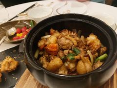 龙虾闷鸡煲-宝丽轩中餐厅BAOLIXUAN