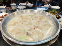 -老来福·非遗酸汤兔(凯旋路店)
