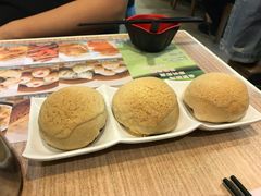 酥皮焗叉烧包-添好运点心专门店(中环IFC店)