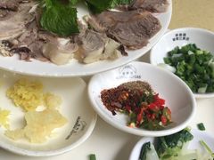 -桥香园云南过桥米线(金马碧鸡店)