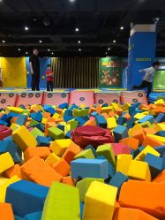 -袋鼠王蹦床公园(中信泰富万达广场嘉定新城店)