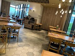 大堂-必胜客(柳州万象城店)