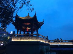-巴国妹子毛肚火锅(蓝光悦城店)