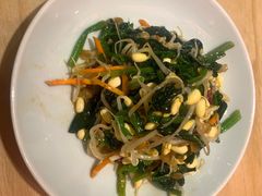菠菜拌豆芽-秦和居(大唐时代店)