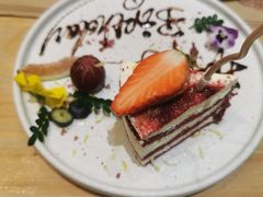 -Mark&Mars Restaurant